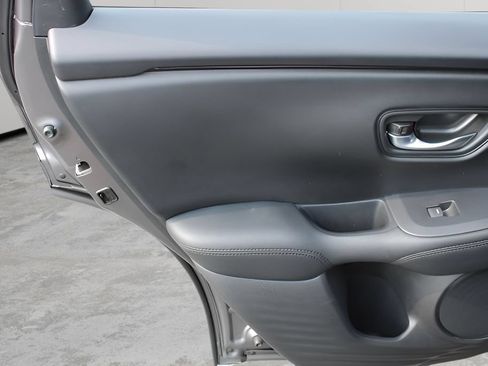 Used 2025 Honda HR-V LX image 22