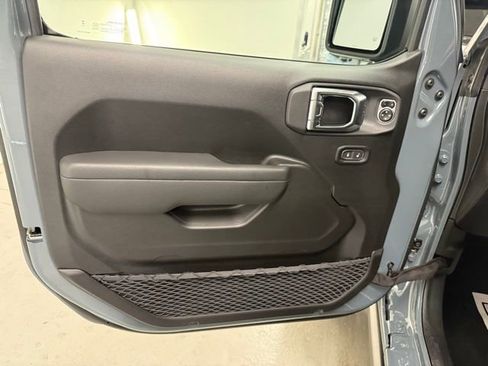 New 2026 Jeep Wrangler Unlimited Rubicon w/ Safety Group image 13