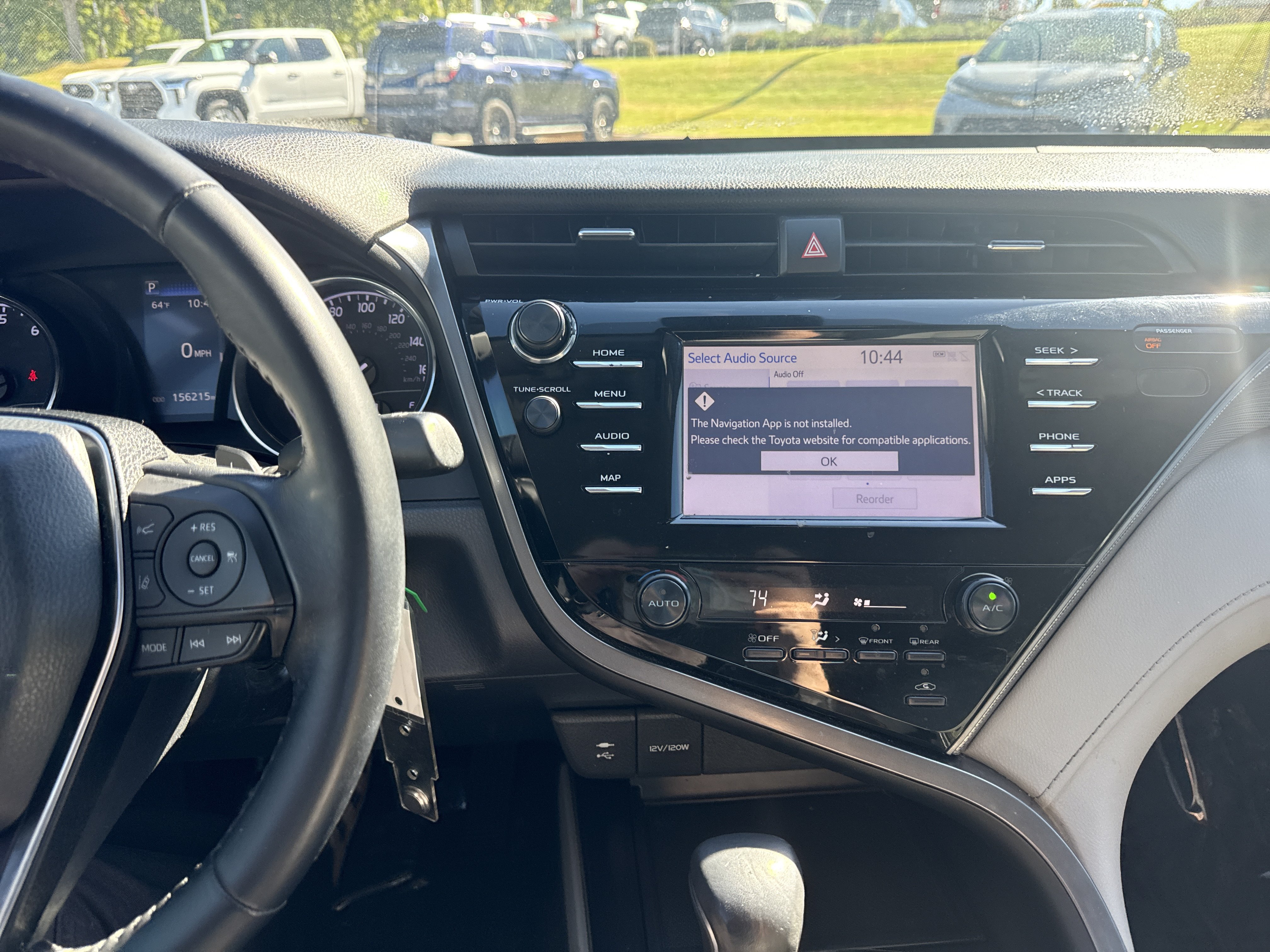 Used 2019 Toyota Camry SE FWD image 17
