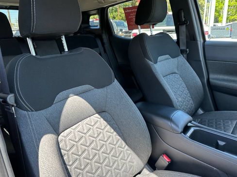 Used 2026 Nissan Kicks SV FWD image 18