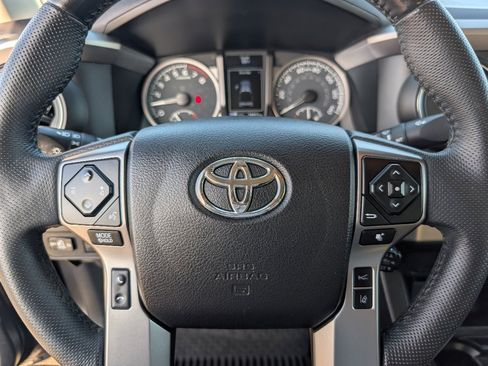 Used 2021 Toyota Tacoma SR5 image 18