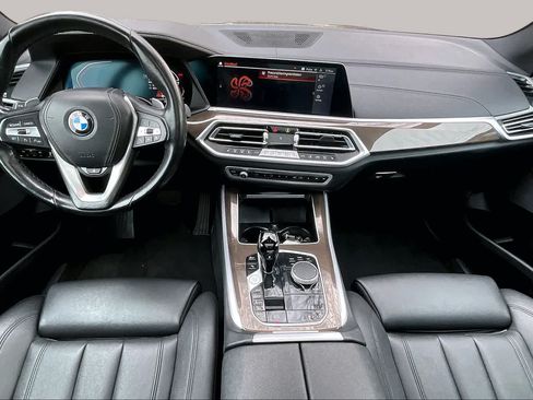 Used 2022 BMW X5 xDrive40i w/ Premium Package AWD/4WD image 15