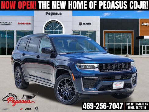 New 2026 Jeep Grand Cherokee L Summit w/ Obsidian Package AWD/4WD image 1