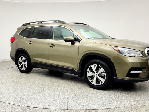 Used 2022 Subaru Ascent Premium w/ Convenience Package AWD/4WD image 3
