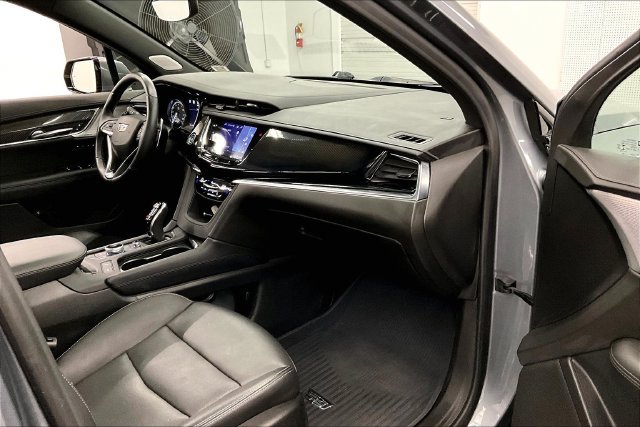 Used 2021 Cadillac XT6 Sport AWD/4WD image 19