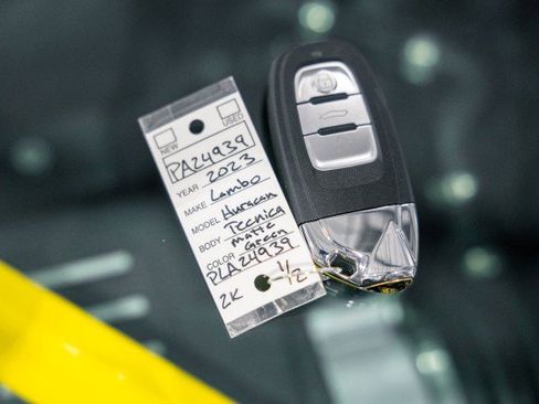 Used 2023 Lamborghini Huracan Tecnica image 44