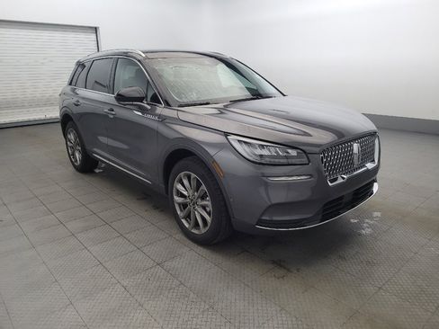 Used 2022 Lincoln Corsair AWD w/ Premium Package image 13