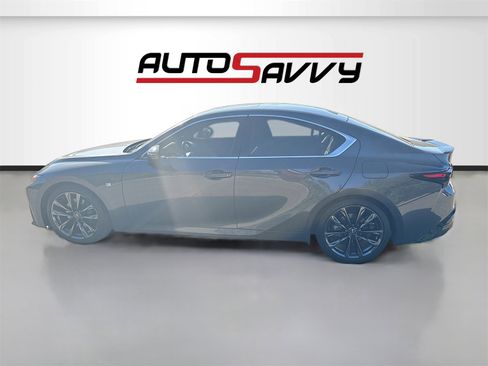 Used 2022 Lexus IS 350 F Sport image 4