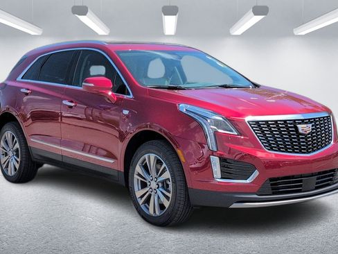 New 2026 Cadillac XT5 Premium Luxury w/ Driver Assist Package FWD image 4