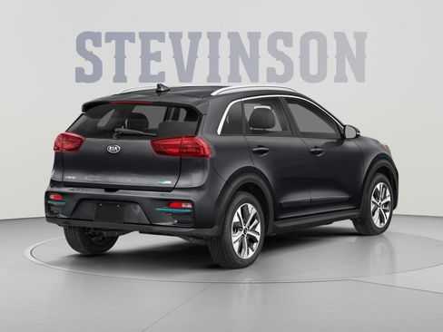 Used 2021 Kia Niro EX Premium w/ Cold Weather Package FWD image 2