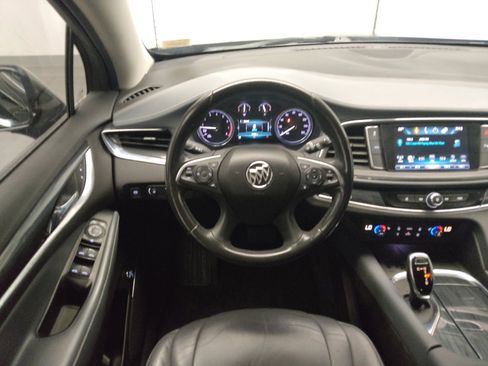Used 2018 Buick Enclave Essence AWD/4WD image 22