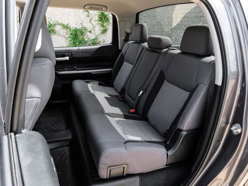 Used 2016 Toyota Tundra SR5 image 39