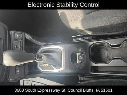 Used 2018 Jeep Renegade Sport w/ Power & Air Group AWD/4WD image 18
