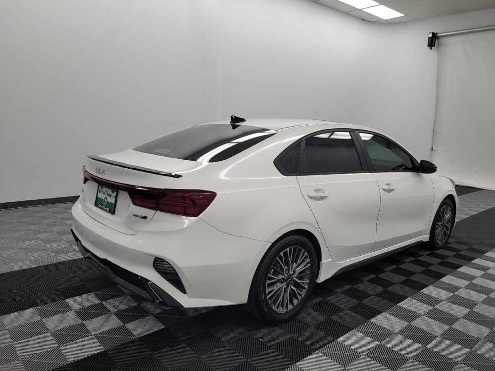 Used 2024 Kia Forte GT-Line w/ GT-Line Premium Package FWD image 9