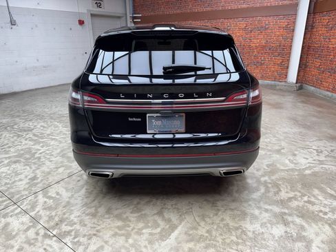 Used 2023 Lincoln Nautilus Reserve AWD/4WD image 4