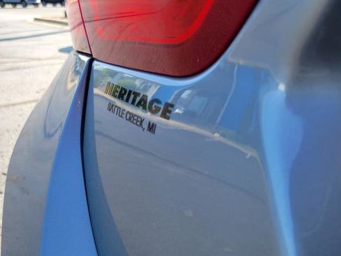 Used 2025 Chevrolet Malibu LT FWD image 25