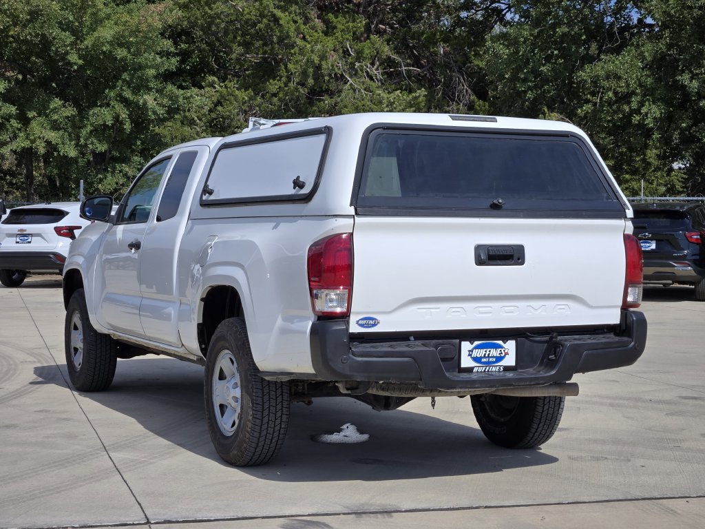 Used 2022 Toyota Tacoma SR RWD image 5