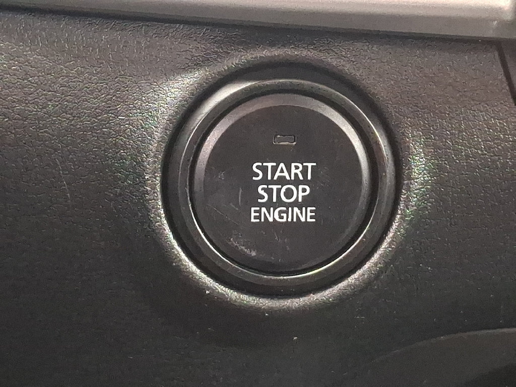Used 2025 MAZDA MAZDA3 s FWD image 22
