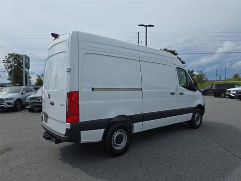New 2025 Mercedes-Benz Sprinter 2500 image 3