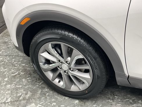 Certified 2021 Buick Encore GX Essence w/ Advanced Technology Package image 33