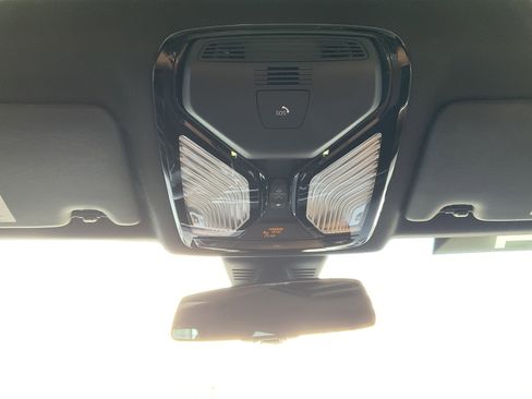 Certified 2024 BMW 330i Sedan w/ Convenience Package image 20