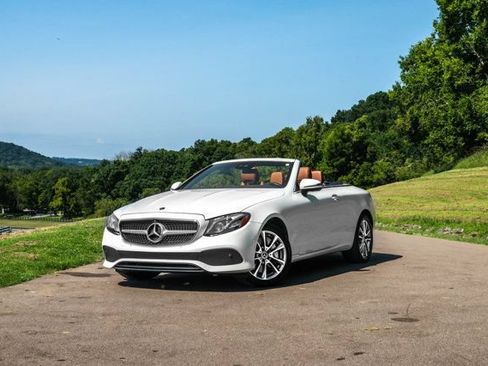 Used 2020 Mercedes-Benz E 450 4MATIC Cabriolet image 3