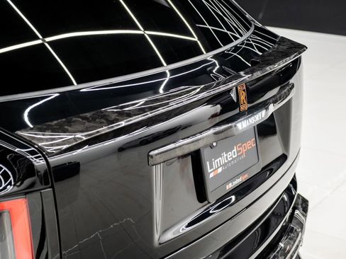 Used 2025 Rolls-Royce Cullinan AWD/4WD image 16