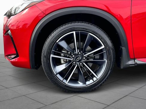 Used 2023 INFINITI QX55 Essential image 11