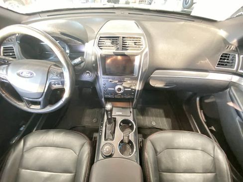Used 2017 Ford Explorer Sport w/ Equipment Group 401A AWD/4WD image 24