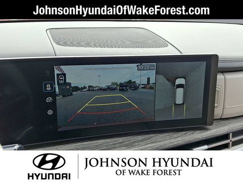Certified 2025 Hyundai Santa Fe Limited AWD/4WD image 15