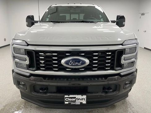 Used 2025 Ford F450 King Ranch AWD/4WD image 3