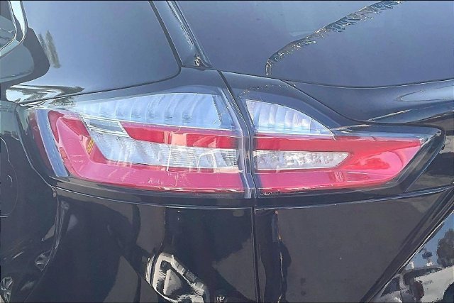 Certified 2023 Ford Edge SEL AWD/4WD image 31