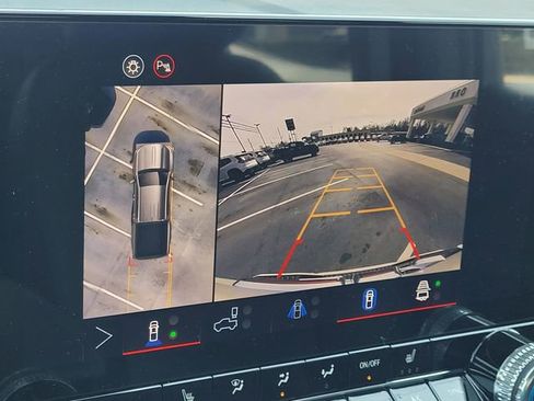 New 2026 GMC Canyon Elevation w/ Convenience Package image 17