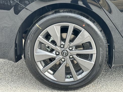 New 2026 Nissan Sentra SL w/ Floor Mat Package image 17