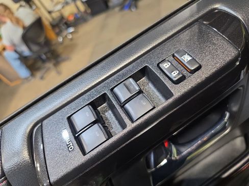 Used 2022 Toyota 4Runner TRD Pro AWD/4WD image 15