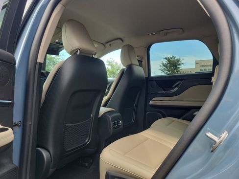 Used 2026 Lincoln Corsair Premiere AWD/4WD image 12