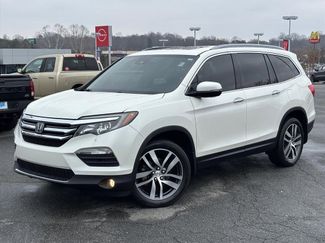 Used 2017 Honda Pilot Elite video 2
