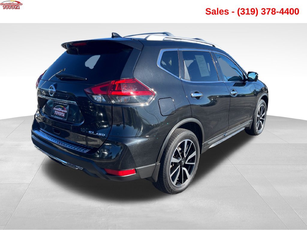Used 2018 Nissan Rogue SL w/ Premium Package AWD/4WD image 17
