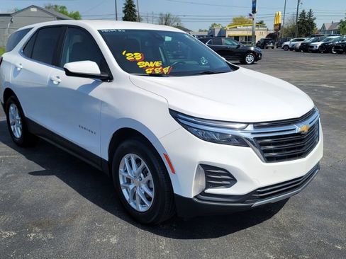 Used 2023 Chevrolet Equinox LT FWD image 16