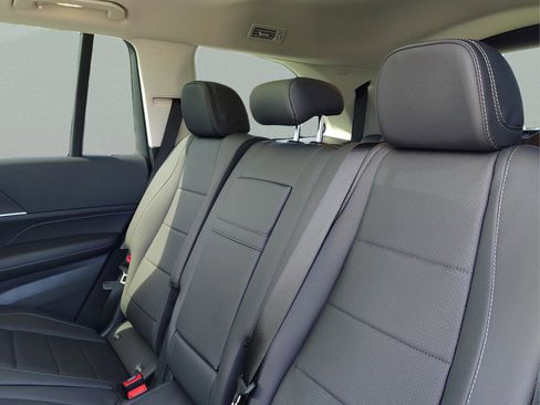 Certified 2026 Mercedes-Benz GLS 450 GLS 450 image 7