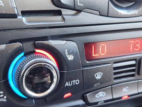 Used 2011 Audi A5 2.0T Premium Plus image 22