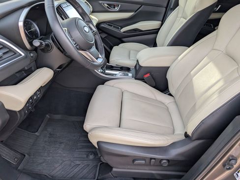 Used 2021 Subaru Ascent Limited w/ Technology Package image 9