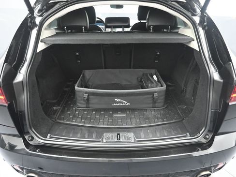 Used 2021 Jaguar E-PACE SE image 34