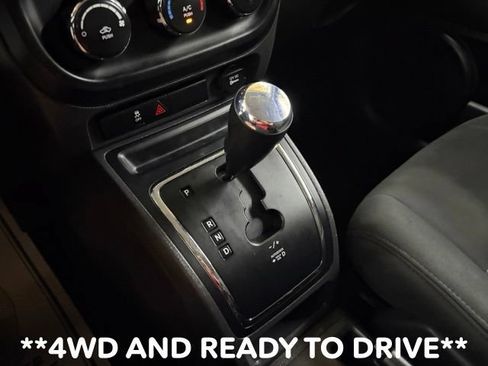 Used 2014 Jeep Patriot Sport w/ Power Value Group AWD/4WD image 32