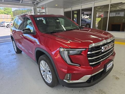 Certified 2024 GMC Acadia Elevation AWD/4WD image 7