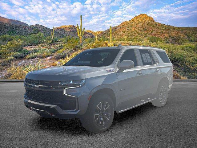 Used 2022 Chevrolet Tahoe Z71 w/ Luxury Package AWD/4WD image 8