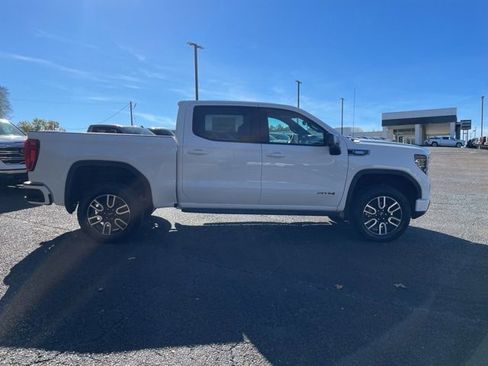 New 2026 GMC Sierra 1500 AT4 w/ AT4 Premium Package image 6