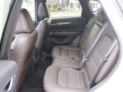 Certified 2025 MAZDA CX-5 Signature image 21