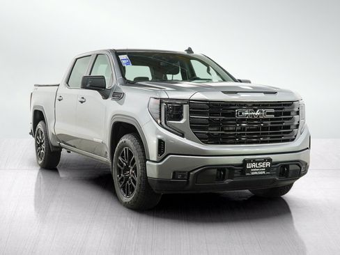Used 2024 GMC Sierra 1500 Elevation AWD/4WD image 7