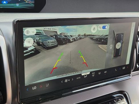 New 2026 Ford Expedition Active RWD image 16